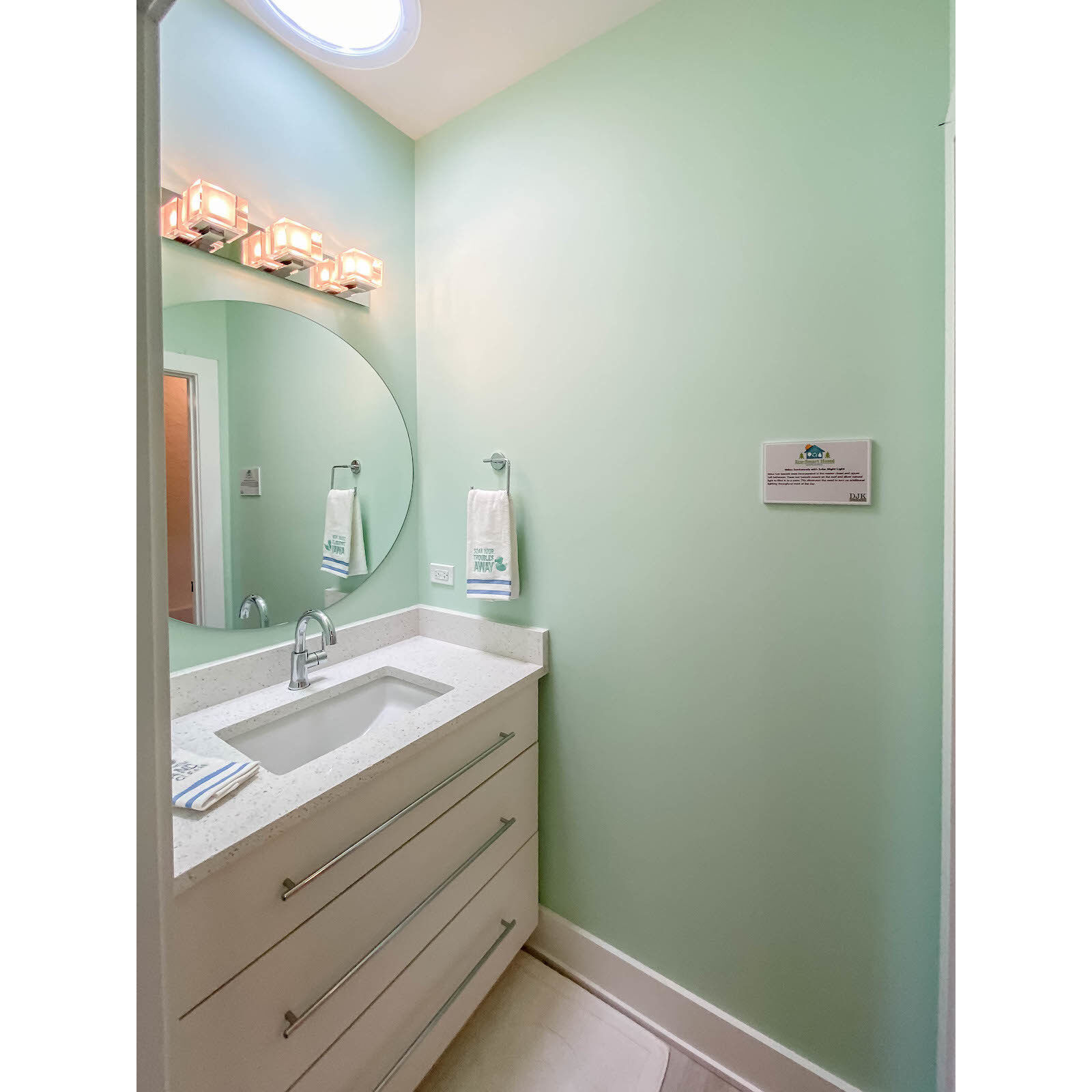 Blocs LED LED 19.5 inch Polished Chrome Bath Vanity Light Wall Light