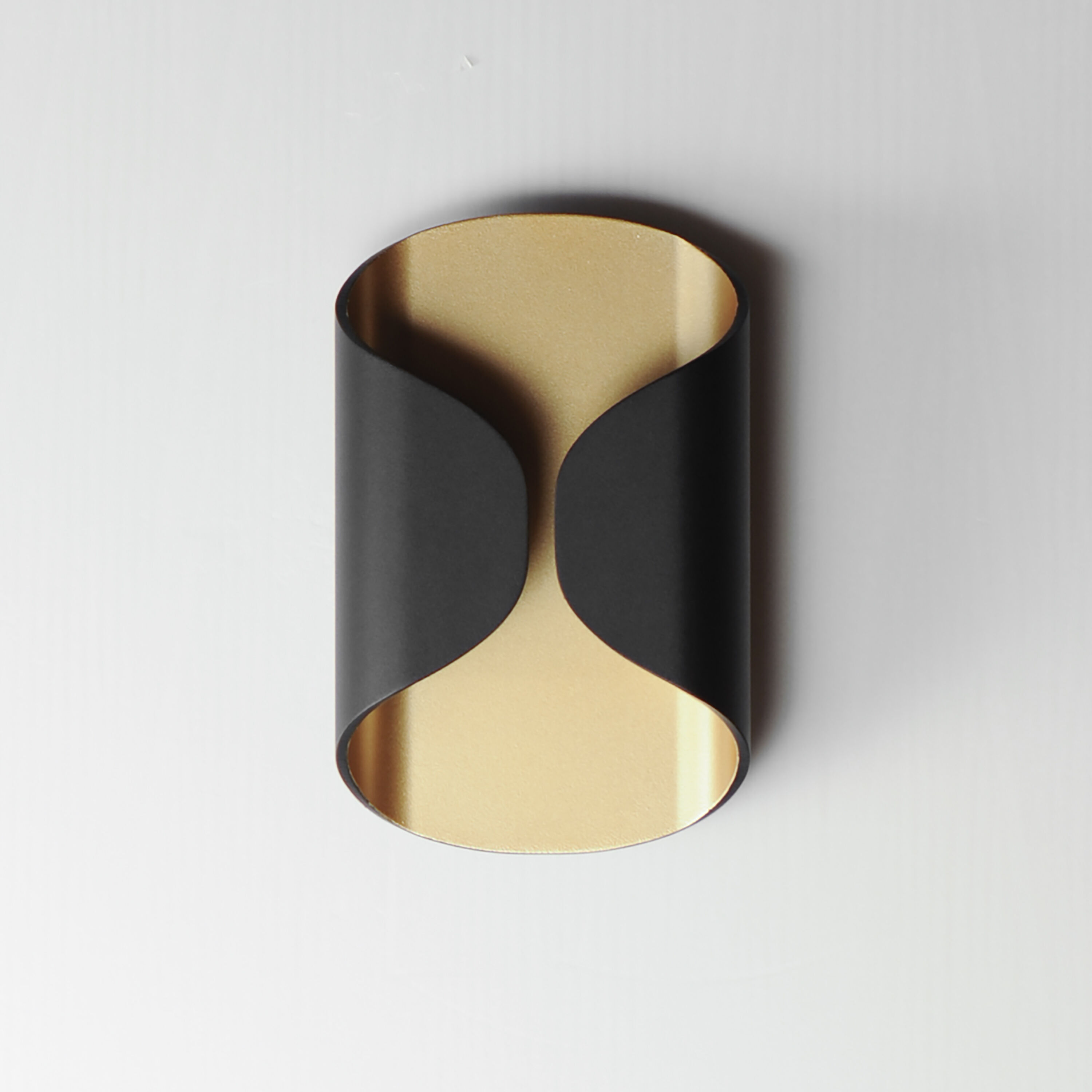 Folio LED 9.75 inch Black with Gold Outdoor Wall Mount in Black/Gold