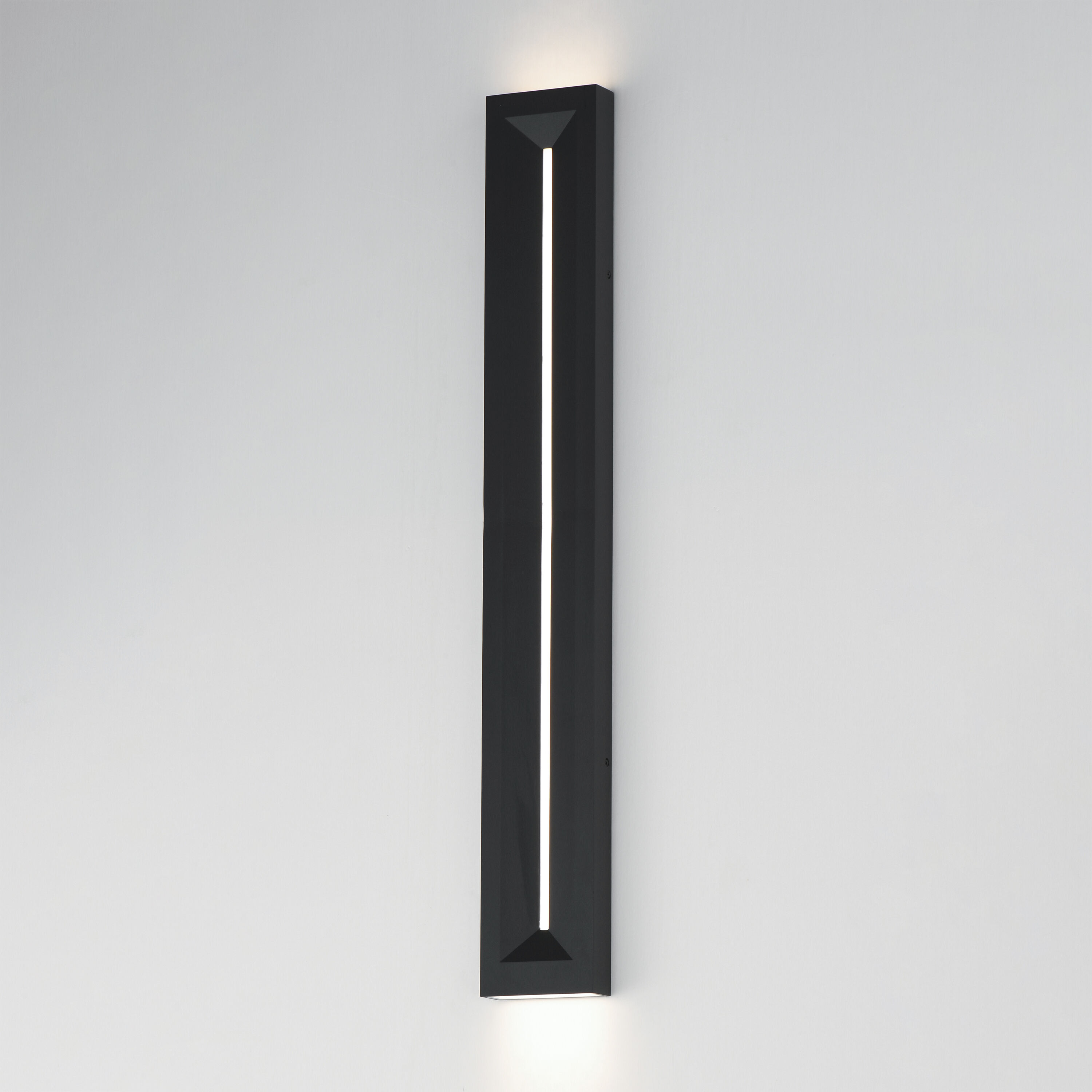 Fosso LED 35.5 inch Black Outdoor Wall Mount