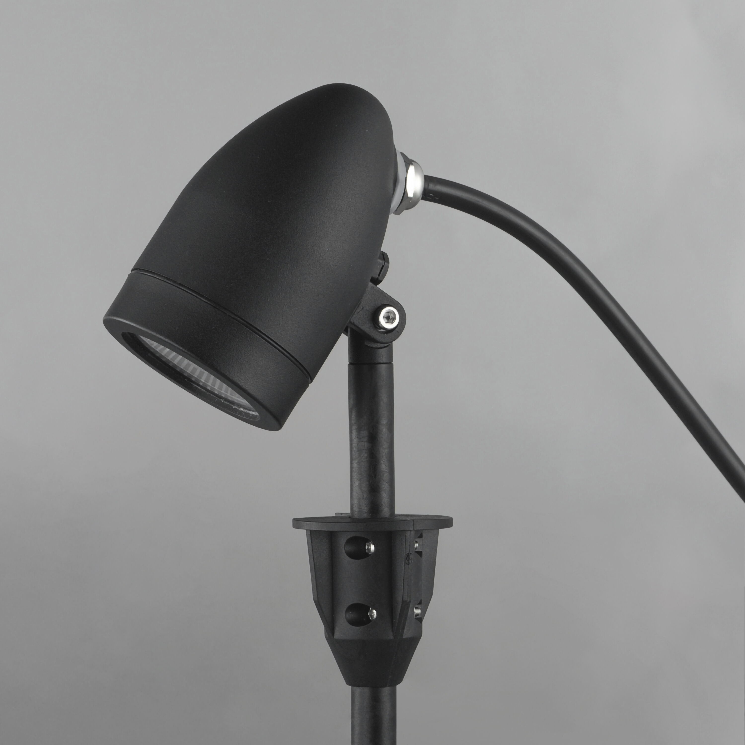 Alumilux Landscape 12 5 watt Black Outdoor Pathway Light