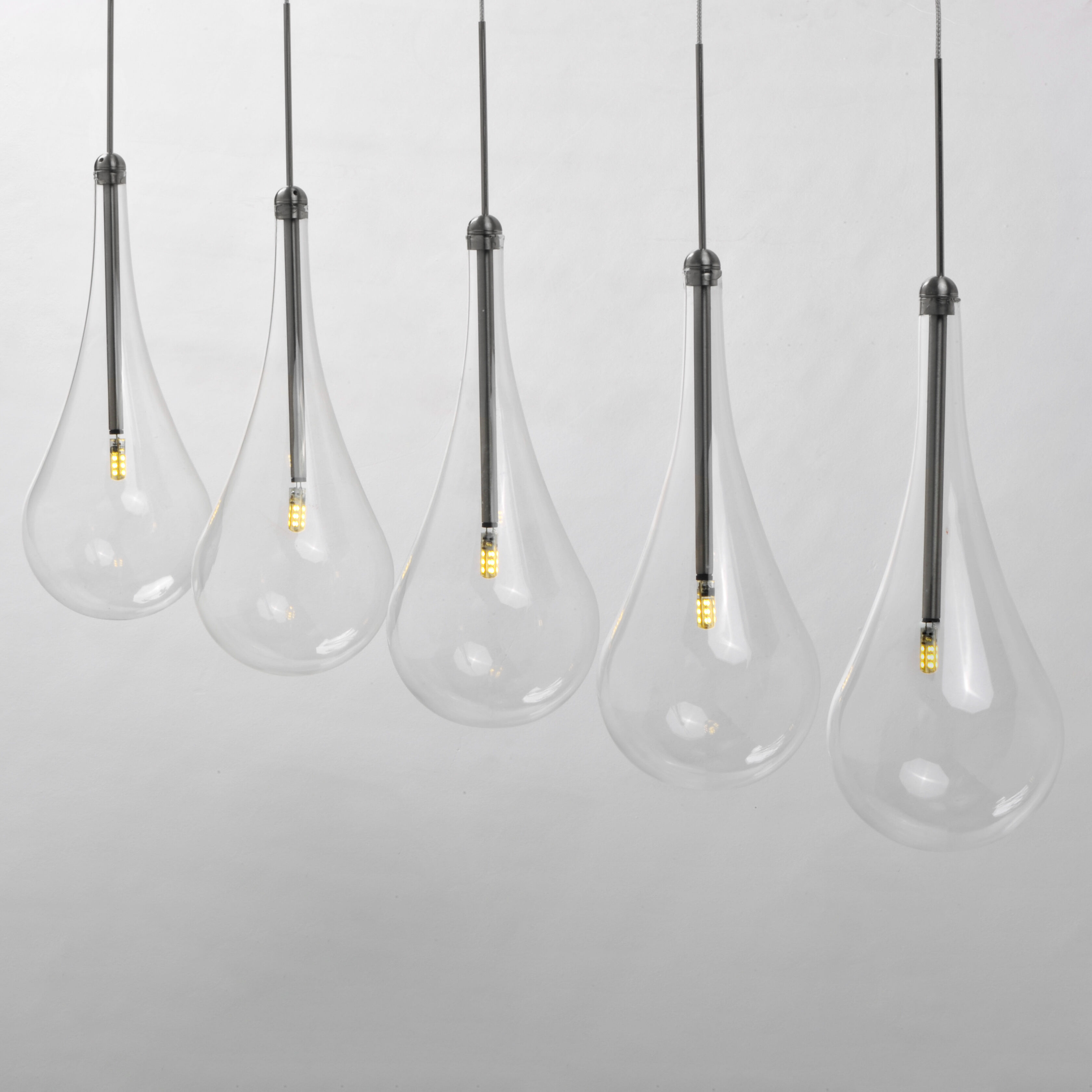 Larmes LED LED 31.5 inch Polished Chrome Linear Pendant Ceiling Light