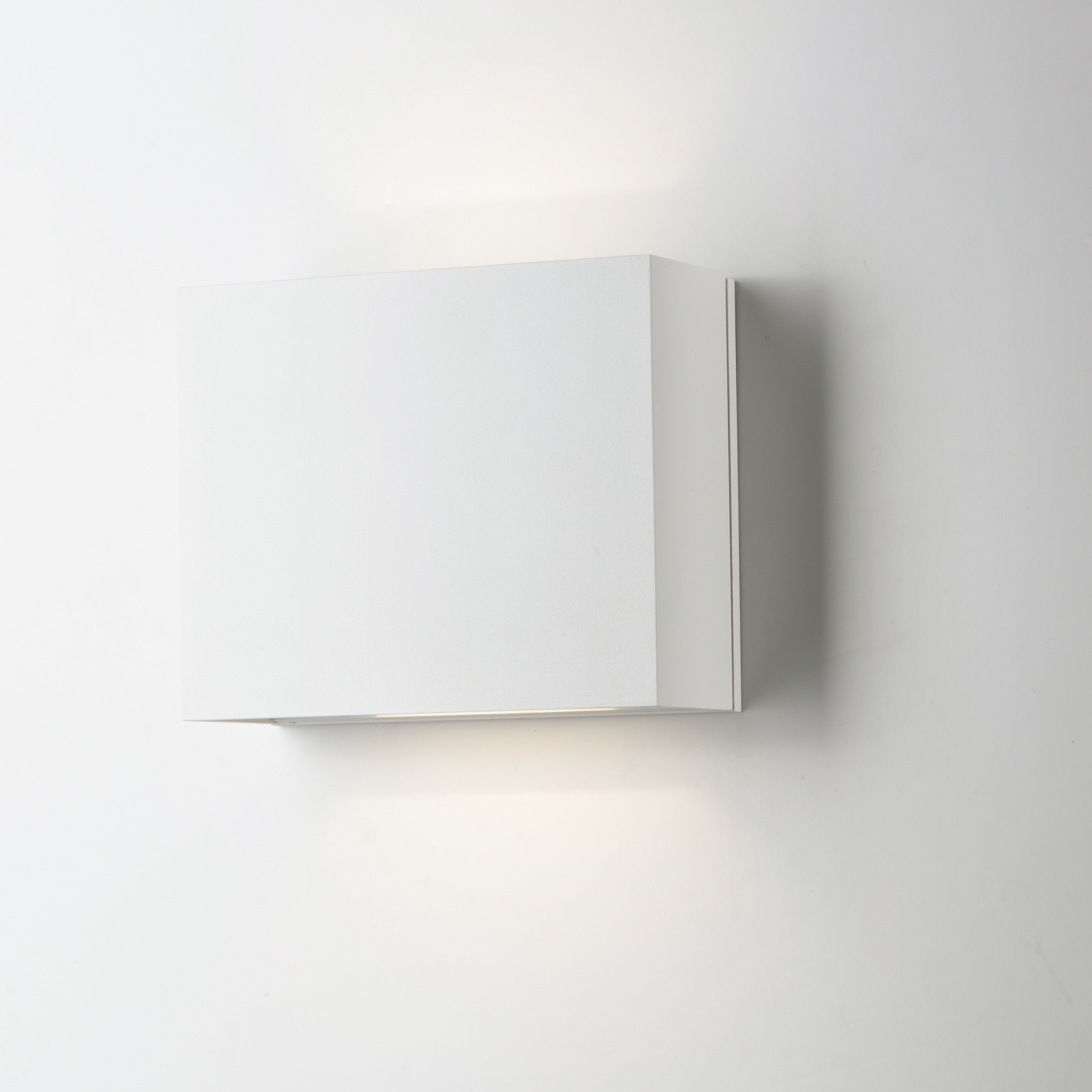 Alumilux Cube Wall Sconce Wall Light in White